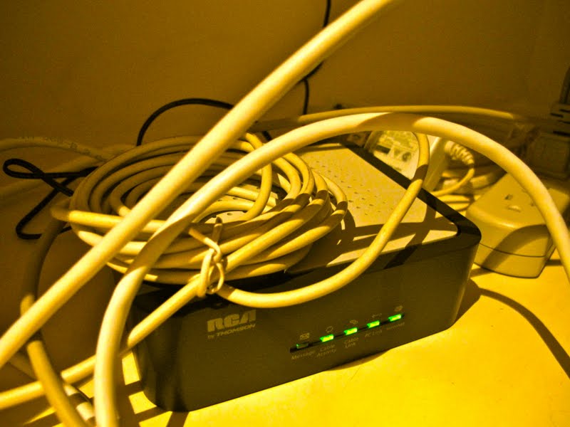 MOTOROLA SBG6580 SURFboard Wireless Cable.