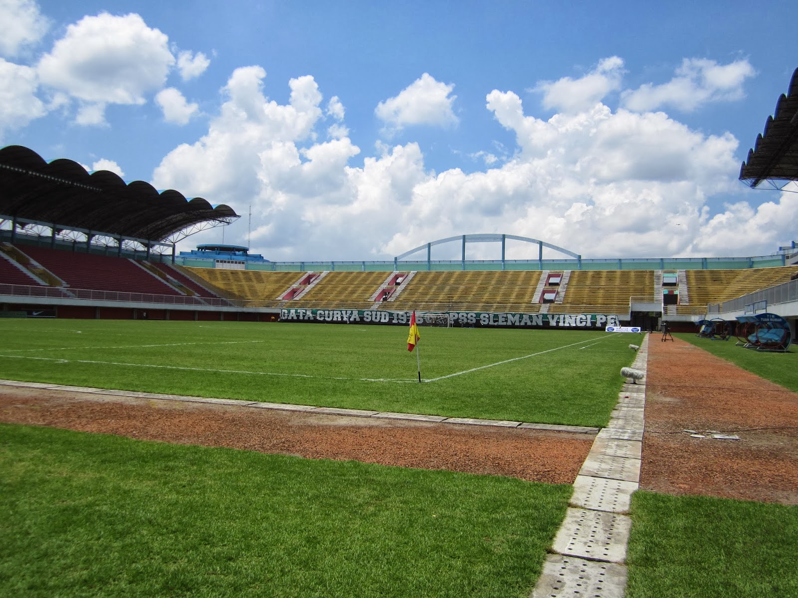 UPT Pengelolaan Stadion Maguwoharjo Salam dari Maguwoharjo...