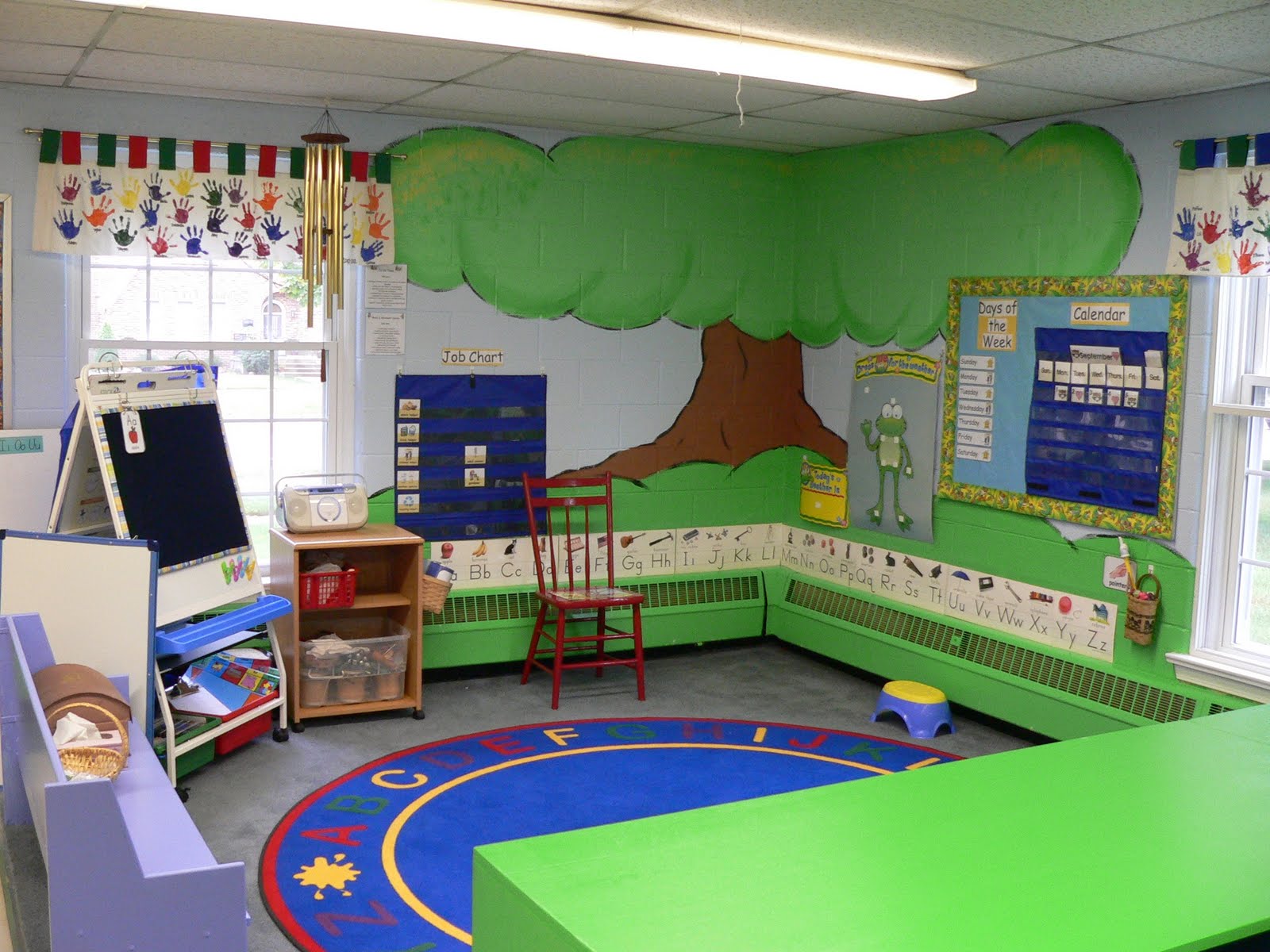Lesson Plans to Pots and Pans: Montessori Makeover