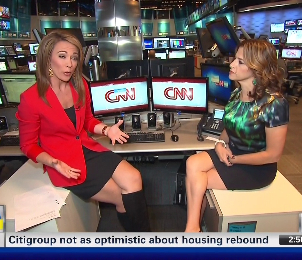 THE APPRECIATION OF BOOTED NEWS WOMEN BLOG : Brooke Baldwin Continues