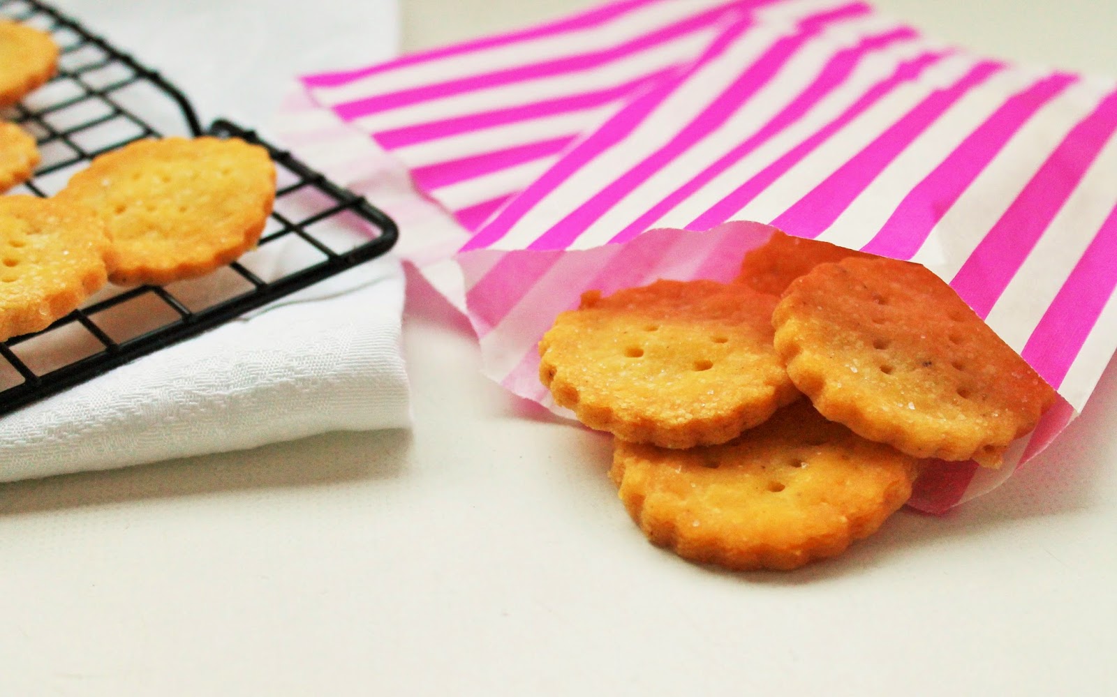 Delicious & Gluten Free Gluten Free Mini Cheddars Recipe