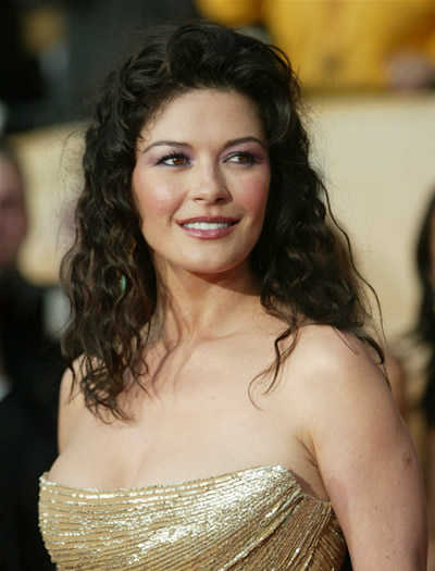 Catherine Zeta Jones Hairstyles Pictures - Female Celebrity Hairstyle Ideas ~ Hairstyles Today's