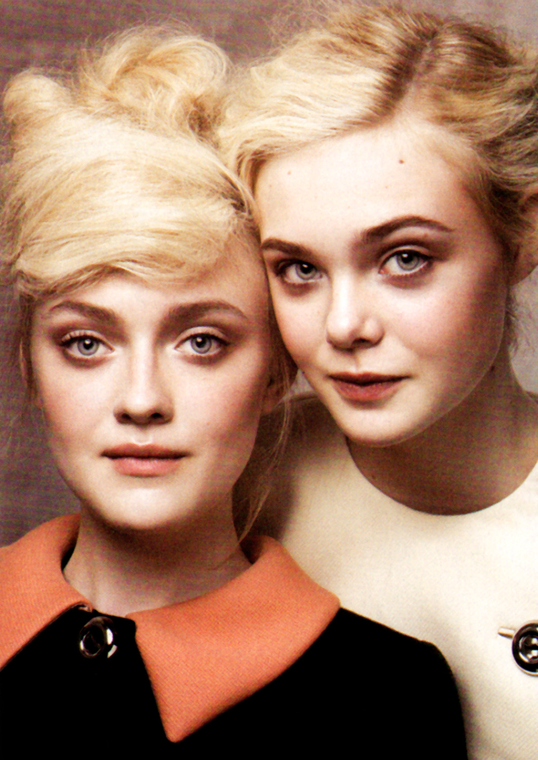 http://2.bp.blogspot.com/-7Q5Bcx2F8zA/TjRib25McbI/AAAAAAAAHT4/JrNc-QdfVMs/s1600/82609_dakota_fanning_vog_aug11_2_elle_f_122_512lo.jpg