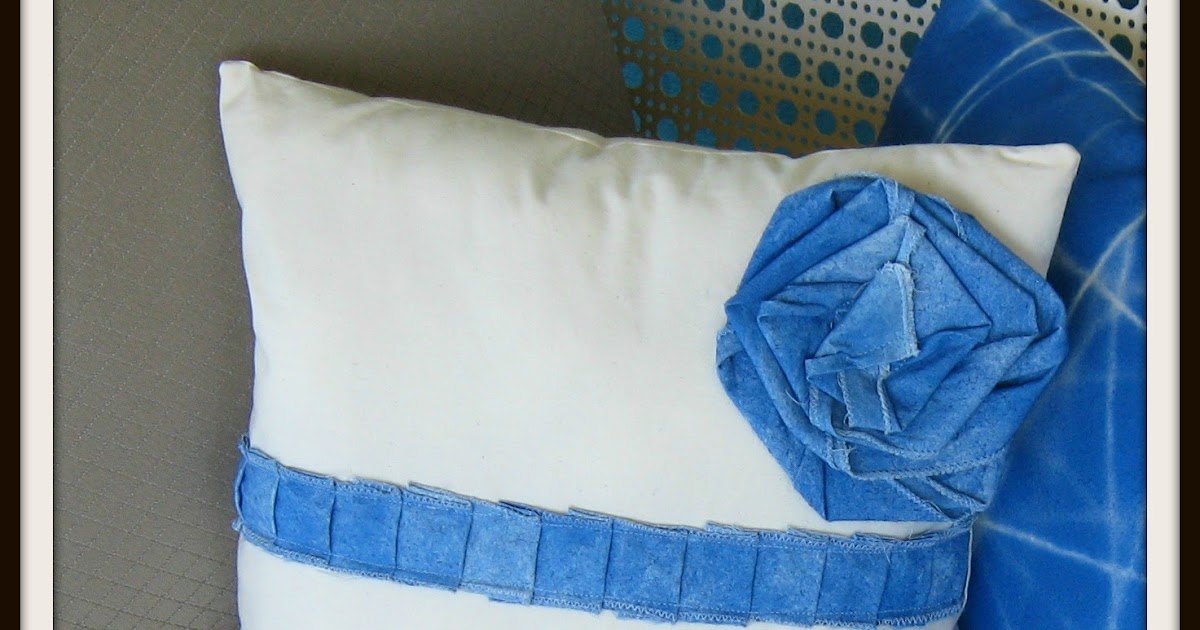 Gina's Craft Corner Painting on Fabric Pillow Embellishment How to (Post 2 of 2)