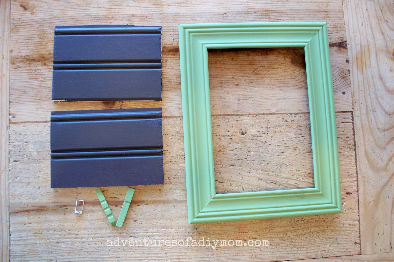 How to Make a Beadboard Picture Frame Adventures of a DIY Mom