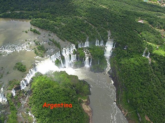 Viajes INcreíbles: Iguazú, unas cataratas frontera entre ...