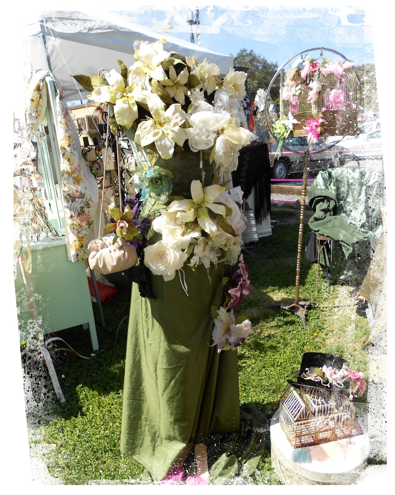 Over the Rainebeau Vintage MarketplaceSpring Edition!