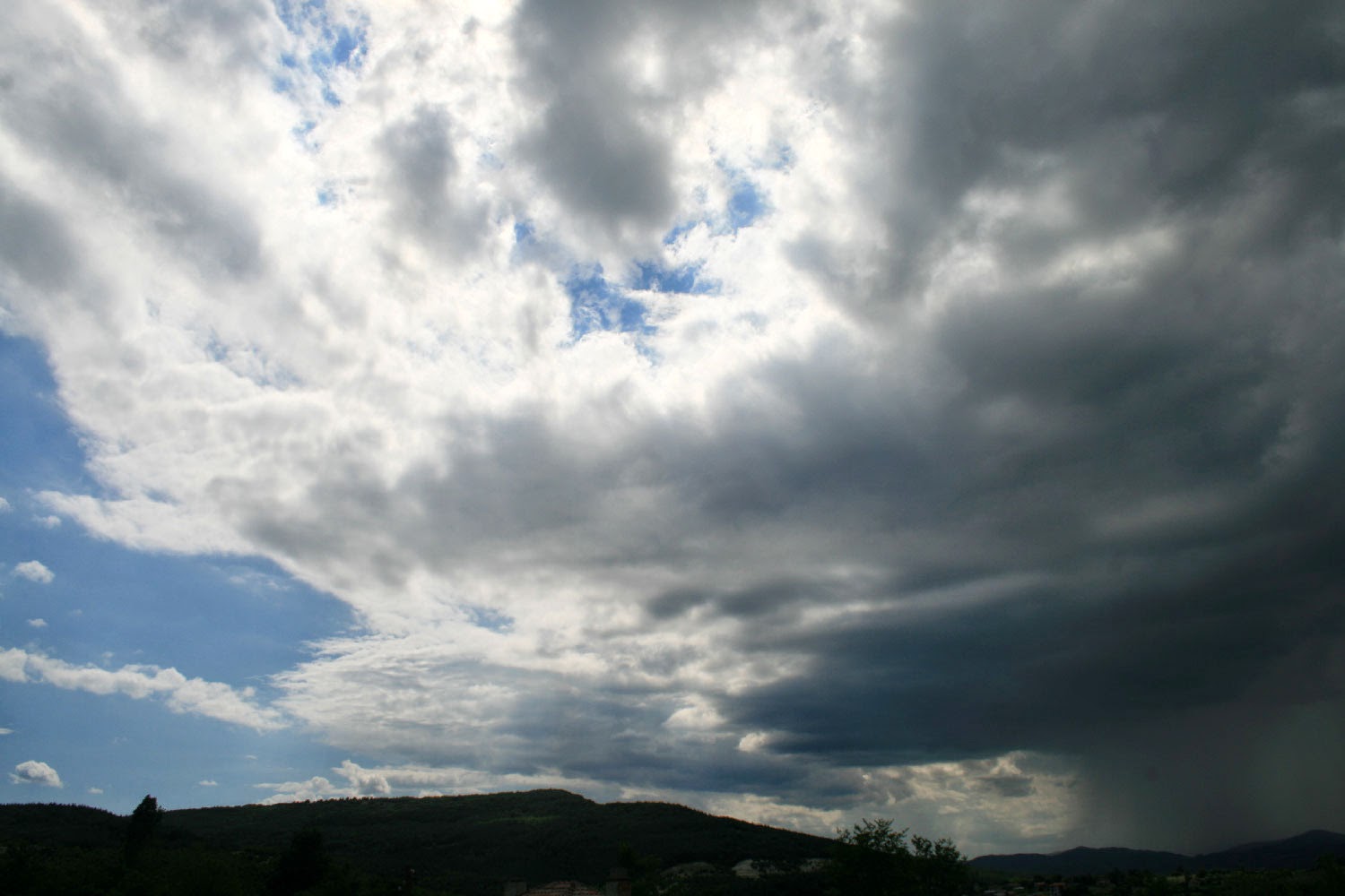 Someone got wet (look bottom right - DOWNPOUR!) Someone got wet (look bottom right - DOWNPOUR!)