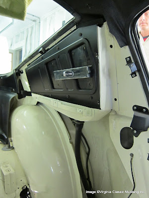 Virginia Classic Mustang Blog: Just the Details...1965 ... 1968 mustang fuse box 