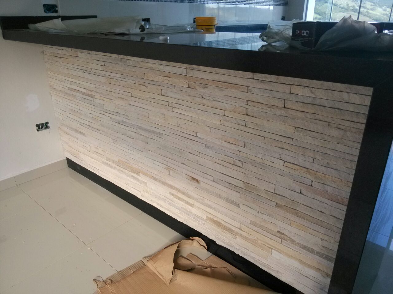 #486E83 Cantinho de Laís: Revestimento do balcão da cozinha 1280x960 px Revestimento Para Balcão Cozinha Americana #1005 imagens