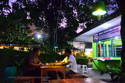 Warung Kopi Penitian Semarang