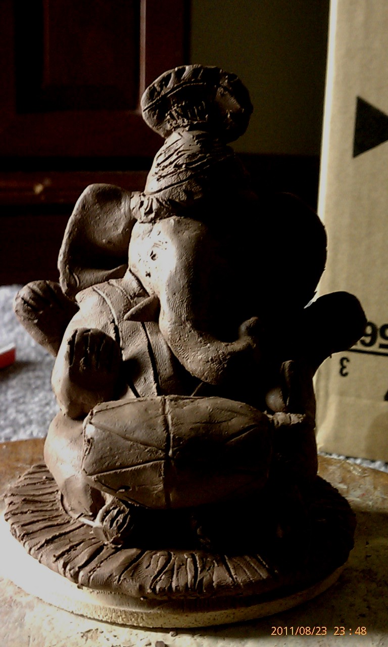 DesiKalakar: Eco Friendly Clay Ganesha Murti