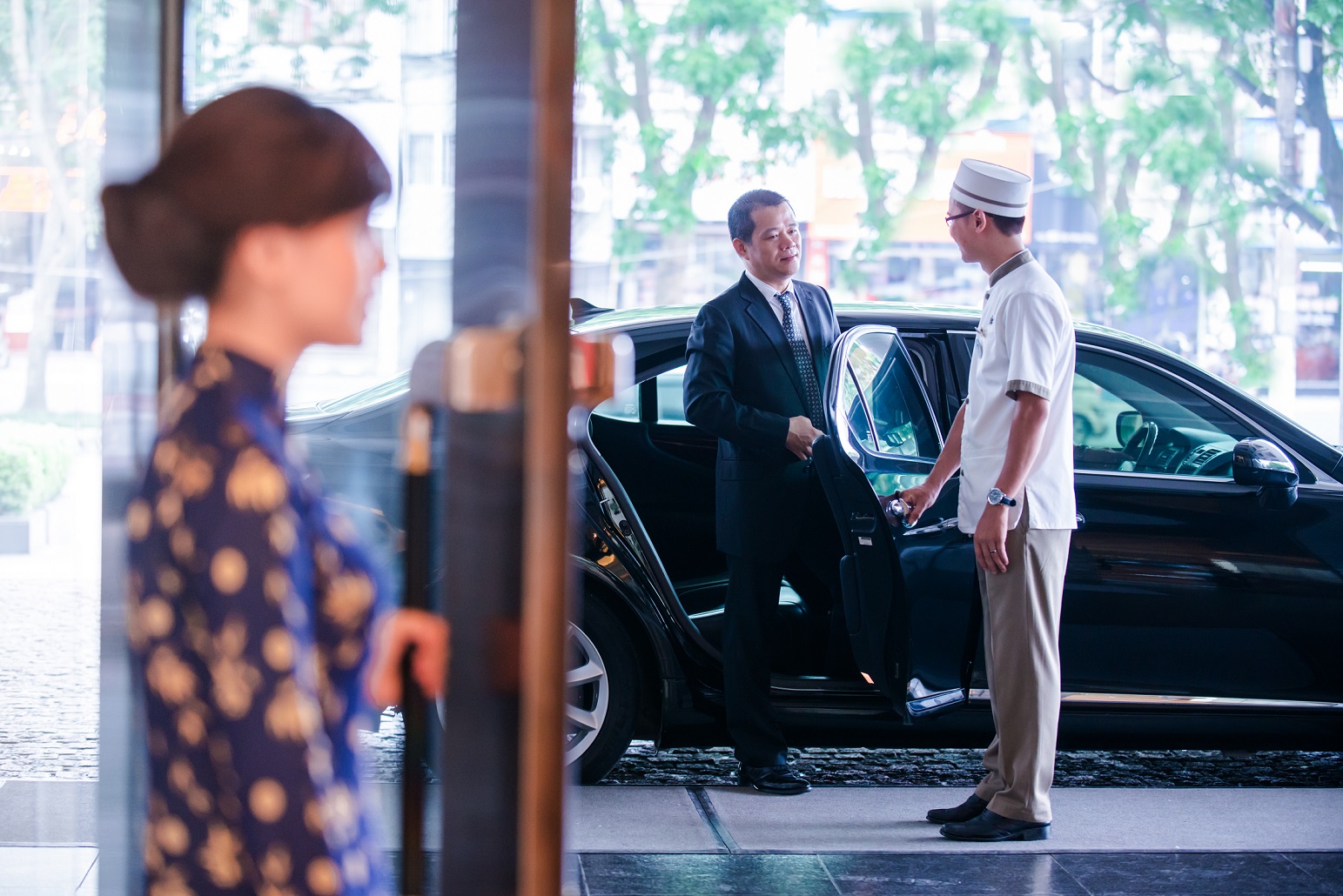 Tặng voucher taxi Uber cho khách hàng của Nikko Hà Nội 5 Hotel Nikko Hanoi Car