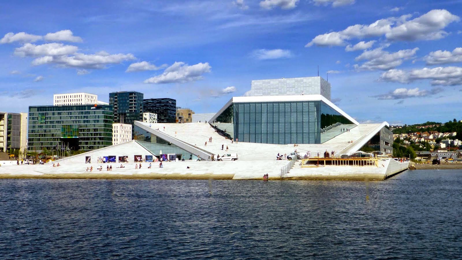 L'Opéra vu de face, monumental !