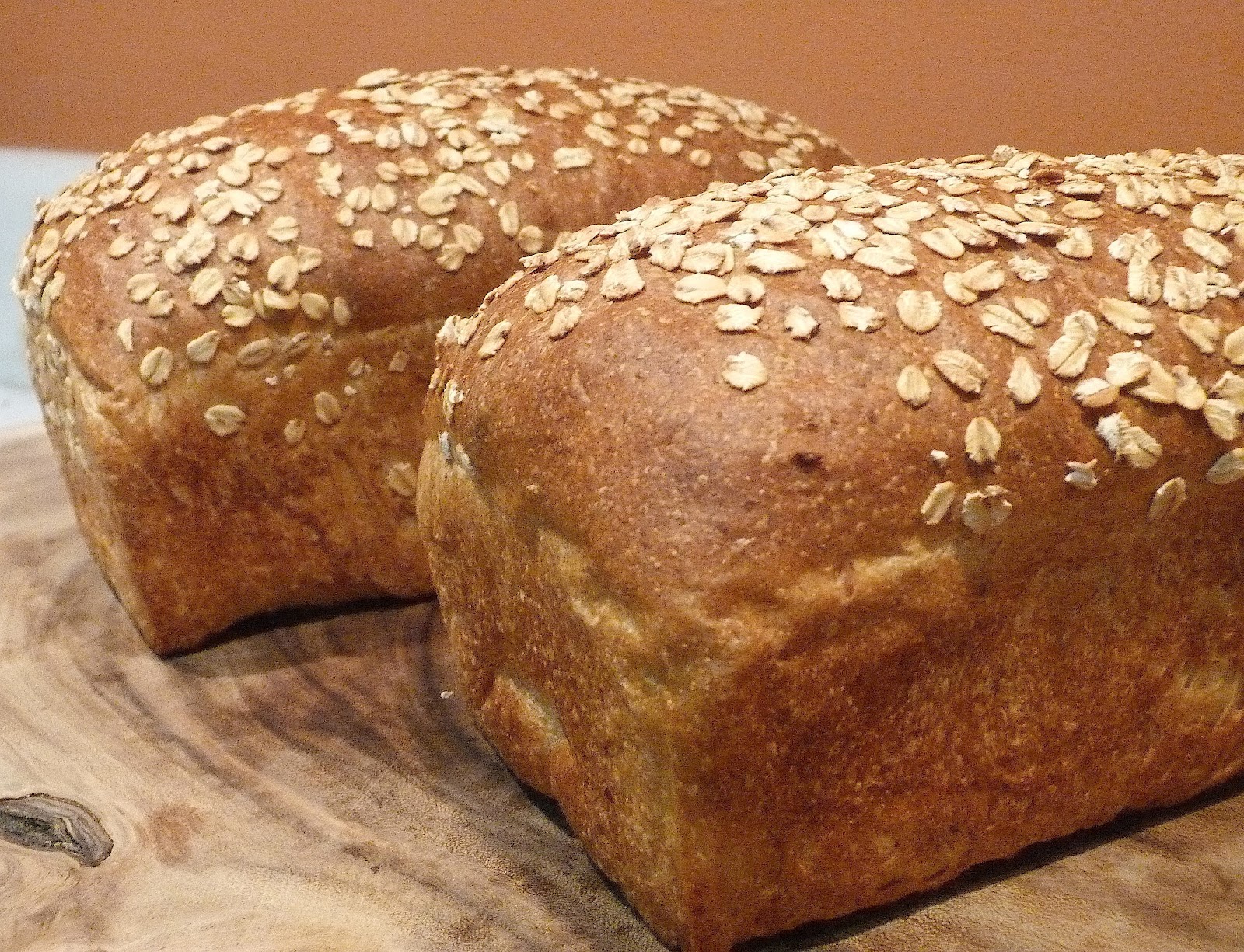 The Kitchen Is My Shrink Oatmeal Bread