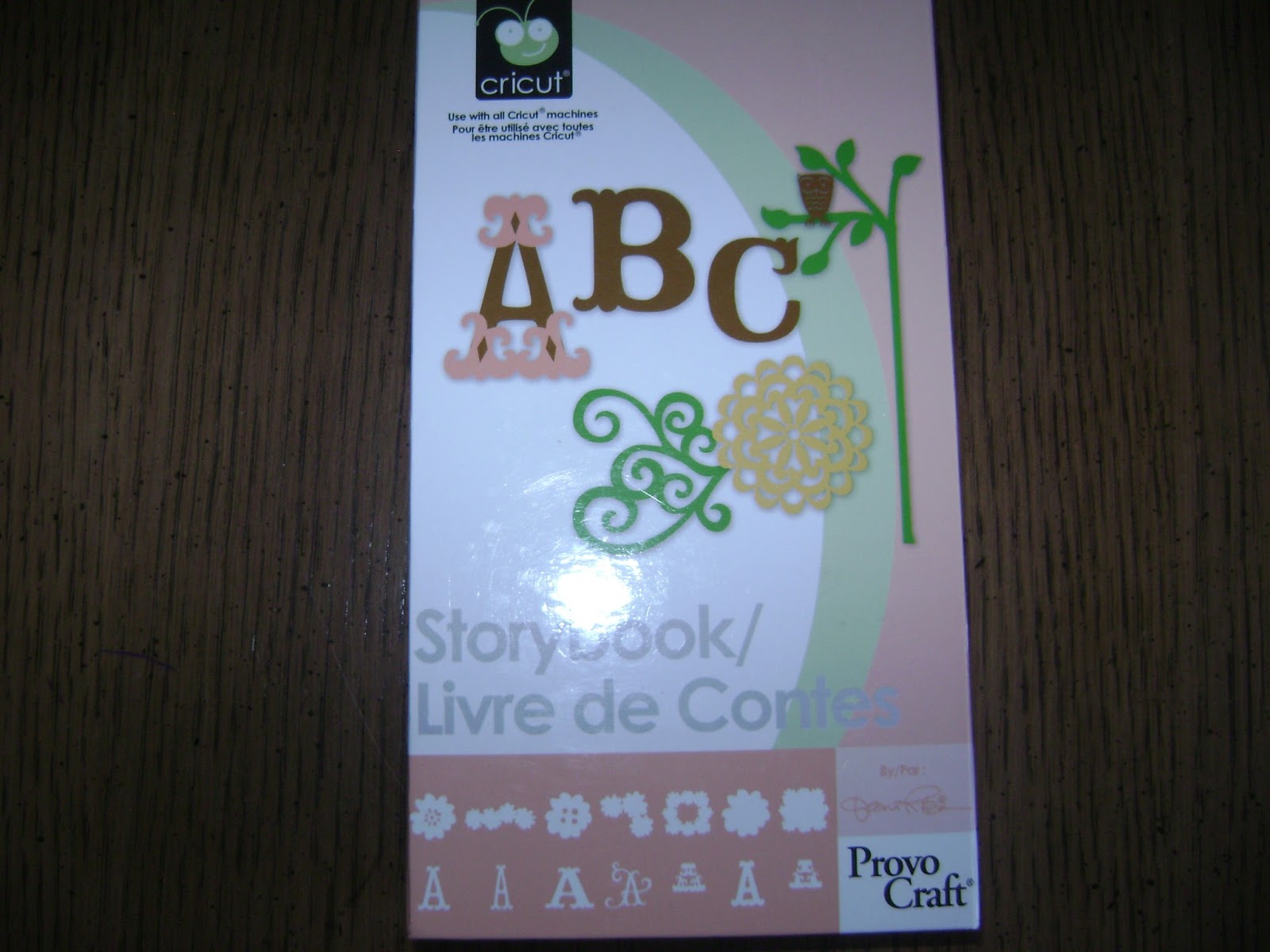 Mimi Mine How to Make and Use a Stencil Using Cricut Expression