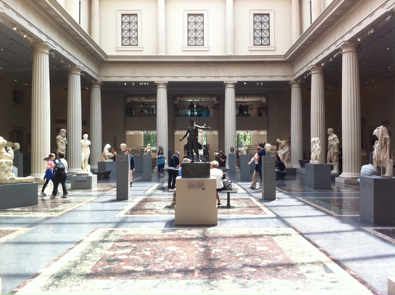 iPhone 4 New York Greek and Roman Gallery, Metropolitan Museum of Art