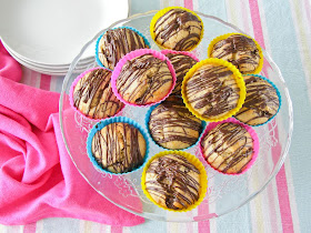 Vegan Banana and Dark Chocolate Muffins