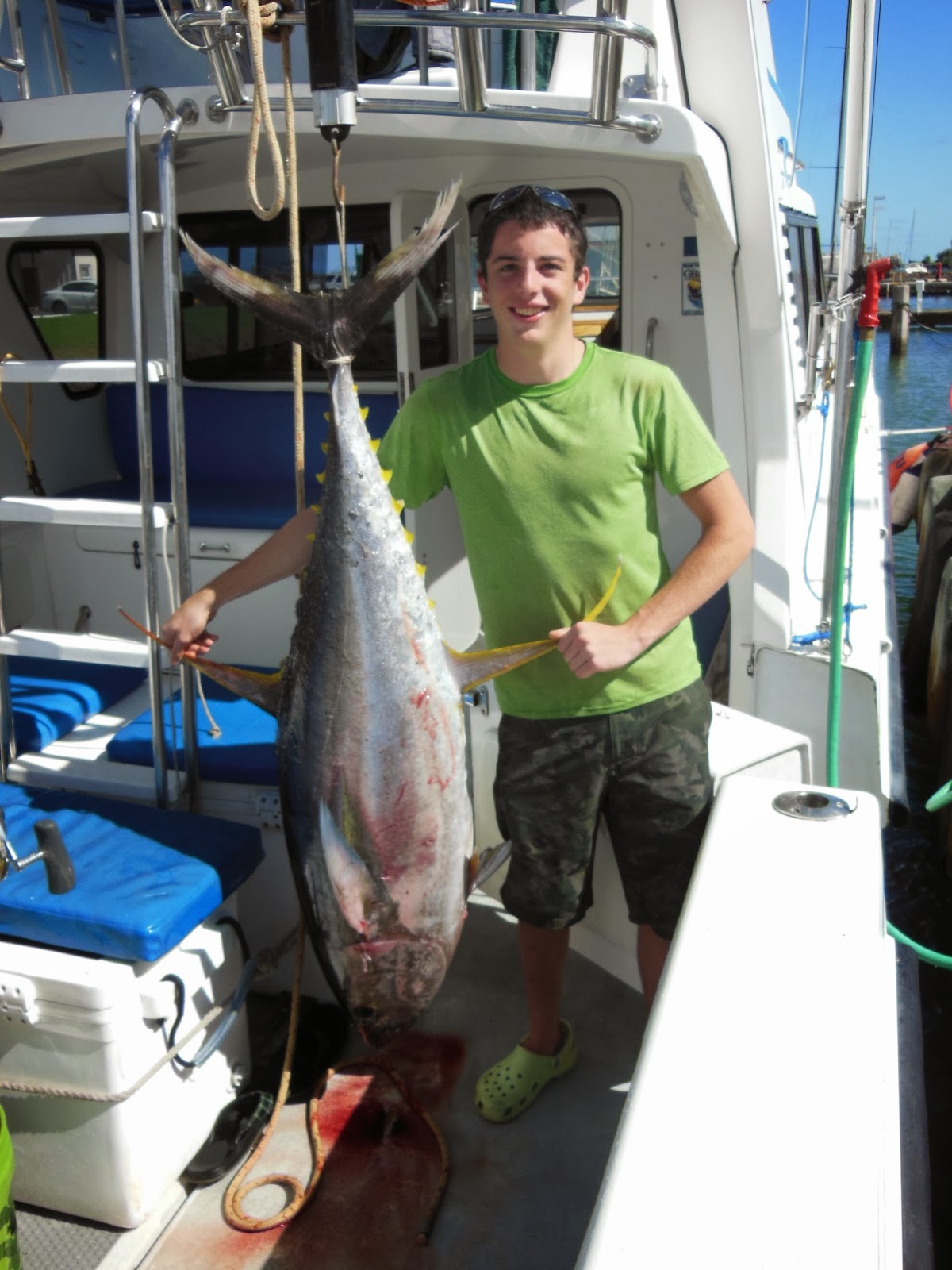 Clure Fishing Chaters Kauai Hawaii Big Tuna in November on Kauai