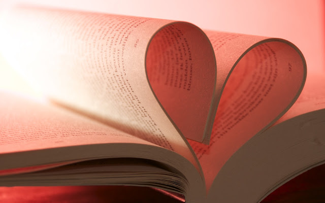 Book Heart Wallpaper
