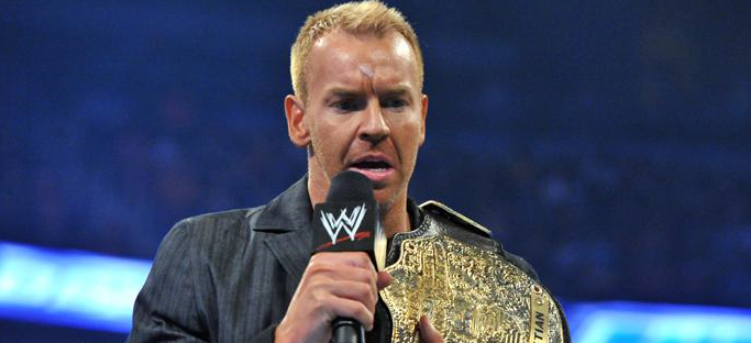 Christian en Main-Event d'House-Show  The+WWE+Universe+chooses+Randy+Orton+to+challenge+World+Heavyweight+Champion+Christian+6-5-2011+-+4