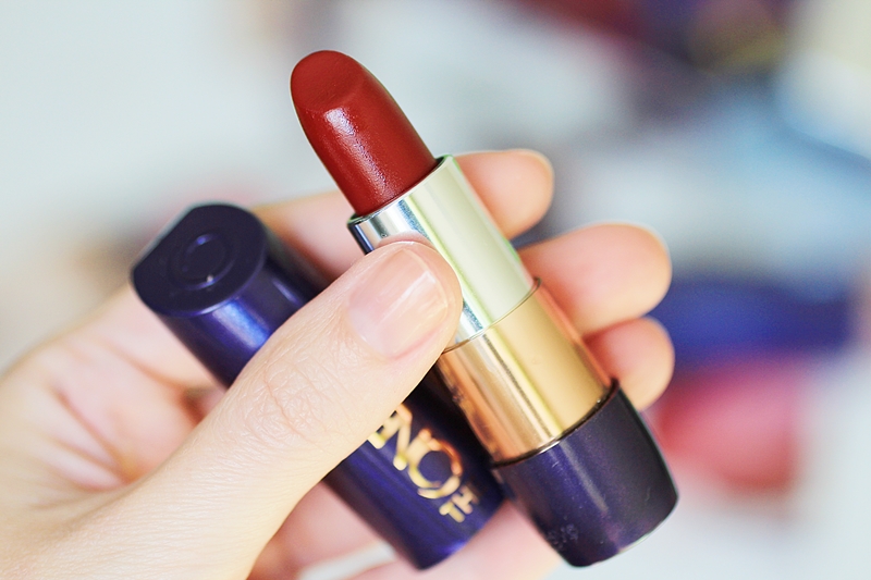 oriflame 5-in-1 Colour Stylist lipstick