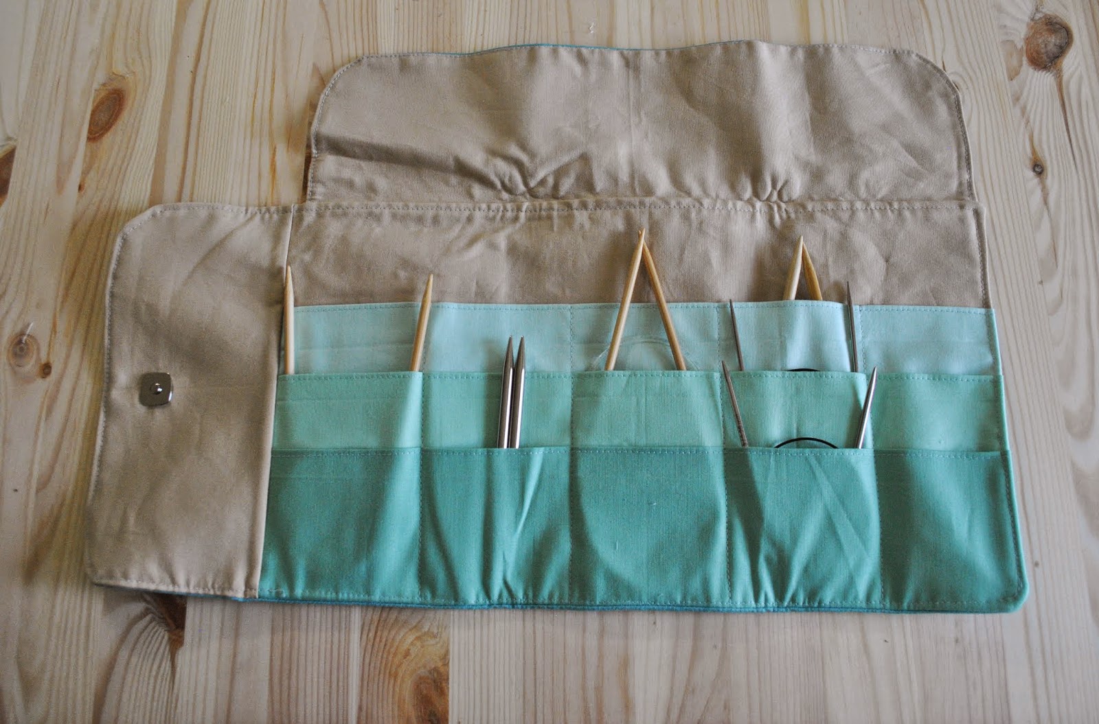 The Crooked Banana Finished Circular Knitting Needle Case