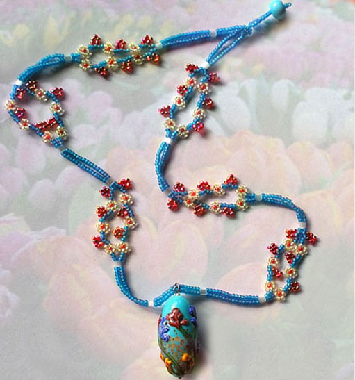 Roaming Pixies Sweet Garden Bead and Daisy Chain Necklace Free Beading Pattern