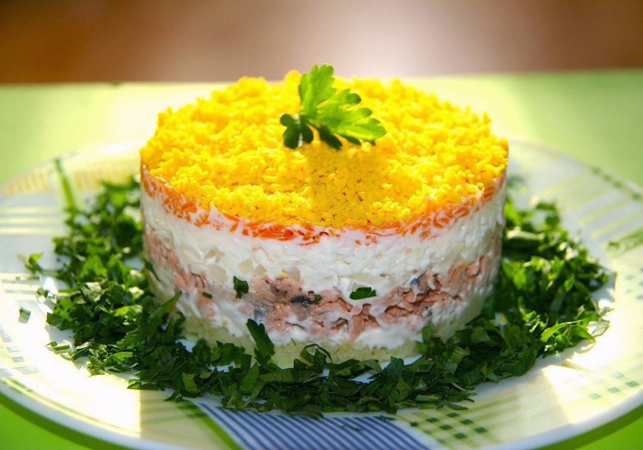 Салат из рыбы рецепты простые и вкусные Салат из рыбы рецепты простые и вкусные