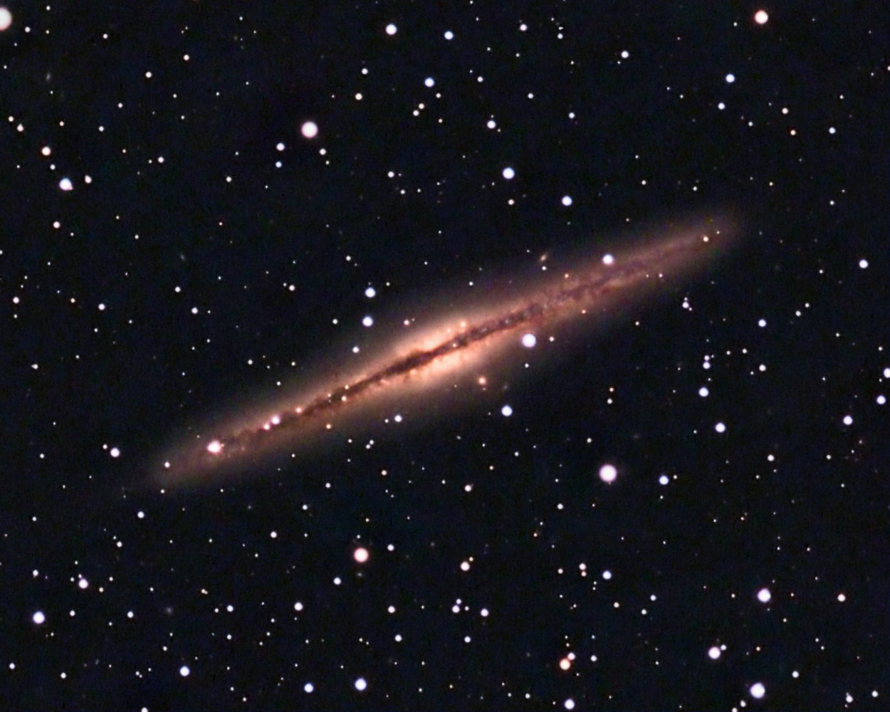 http://2.bp.blogspot.com/-7dEZahzidNM/TsINGwgz_5I/AAAAAAAAEp8/cREfyzfi7kE/s1600/NGC+891+Galaxy_pictures_astronomy_space_hubble_Black_Hole.jpg