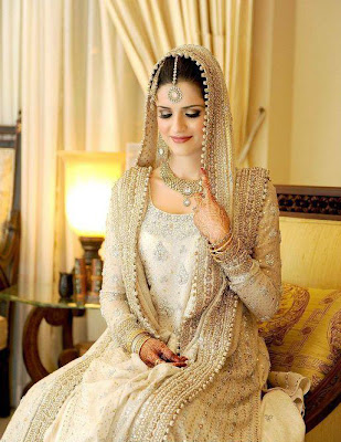 Latest-Trend-of-Bridal-Dresses-2012