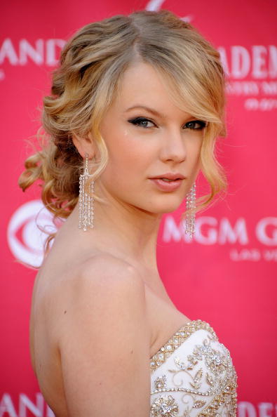 top prom hairstyles updos trend