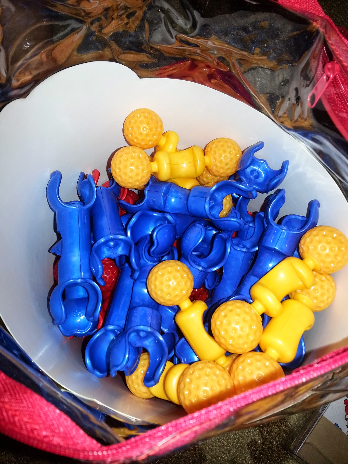 Kids Get Creative with ZOOB JR. Building Sets Review Mommy's Block Party