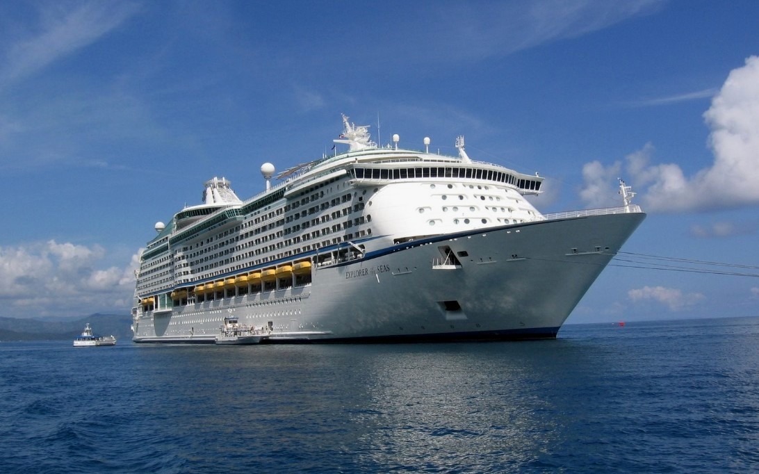 MS Explorer of the Seas (Foto 2). MARITIME LINE MS Explorer of the Seas (Foto 2). MARITIME LINE
