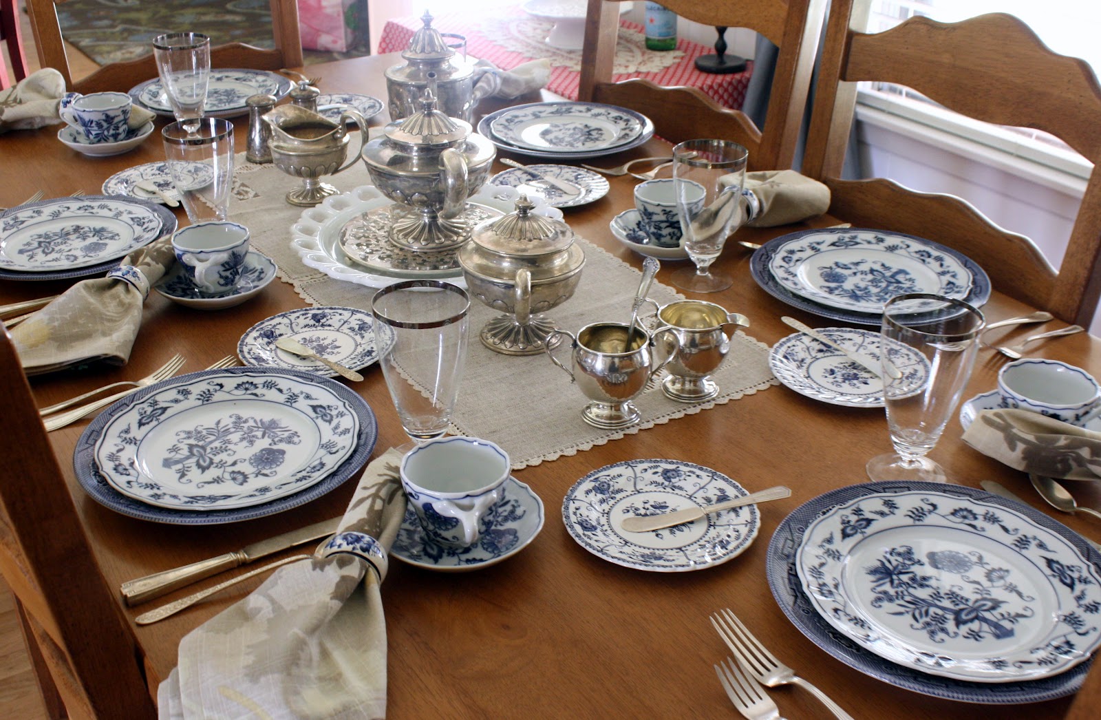 Blue Willow Table Settings & Breakfast Table Setting With Blue Willow
