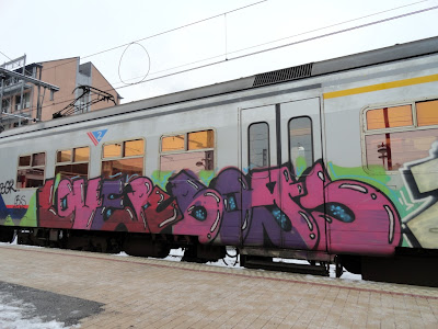 train graffiti