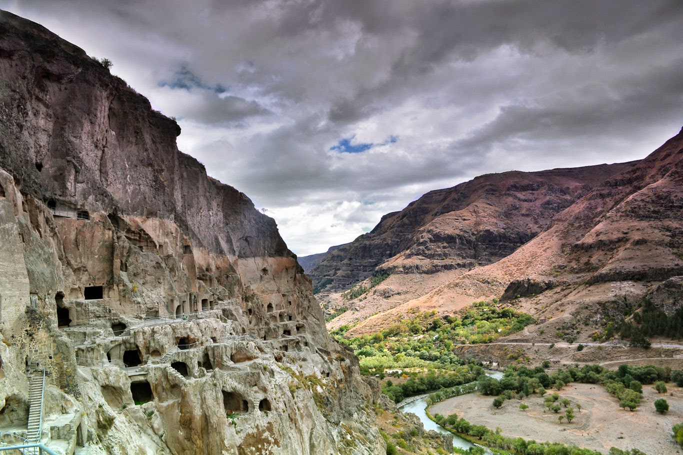 Hidden and little known places Vardzia, Cave Monastery Carved