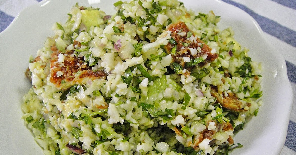 Maryam's Culinary Wonders 675. Cauliflower Crispy Chicken Salad