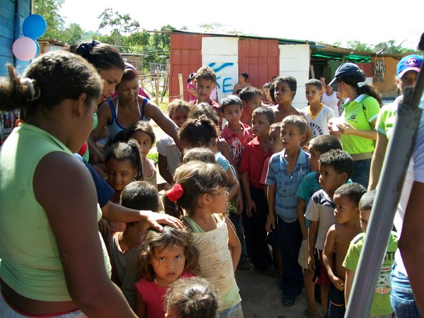 Entrega de Juguetes 2009