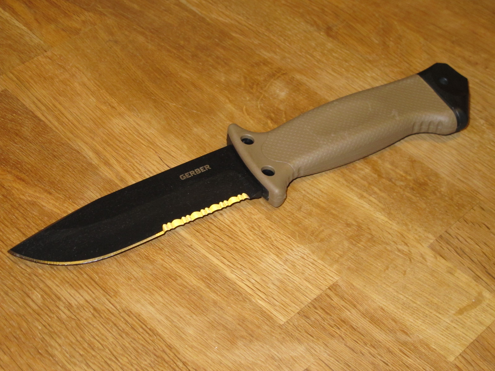 working for money Gerber LMF II Infantry Tactical Survival Knife