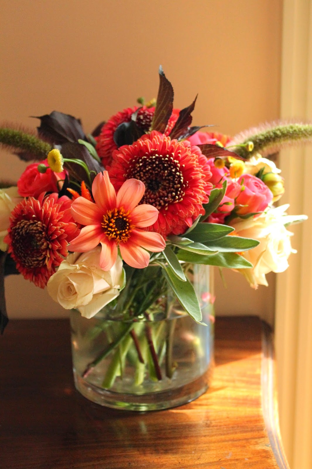 Chic Floral Designs Early Fall Wedding Ideas
