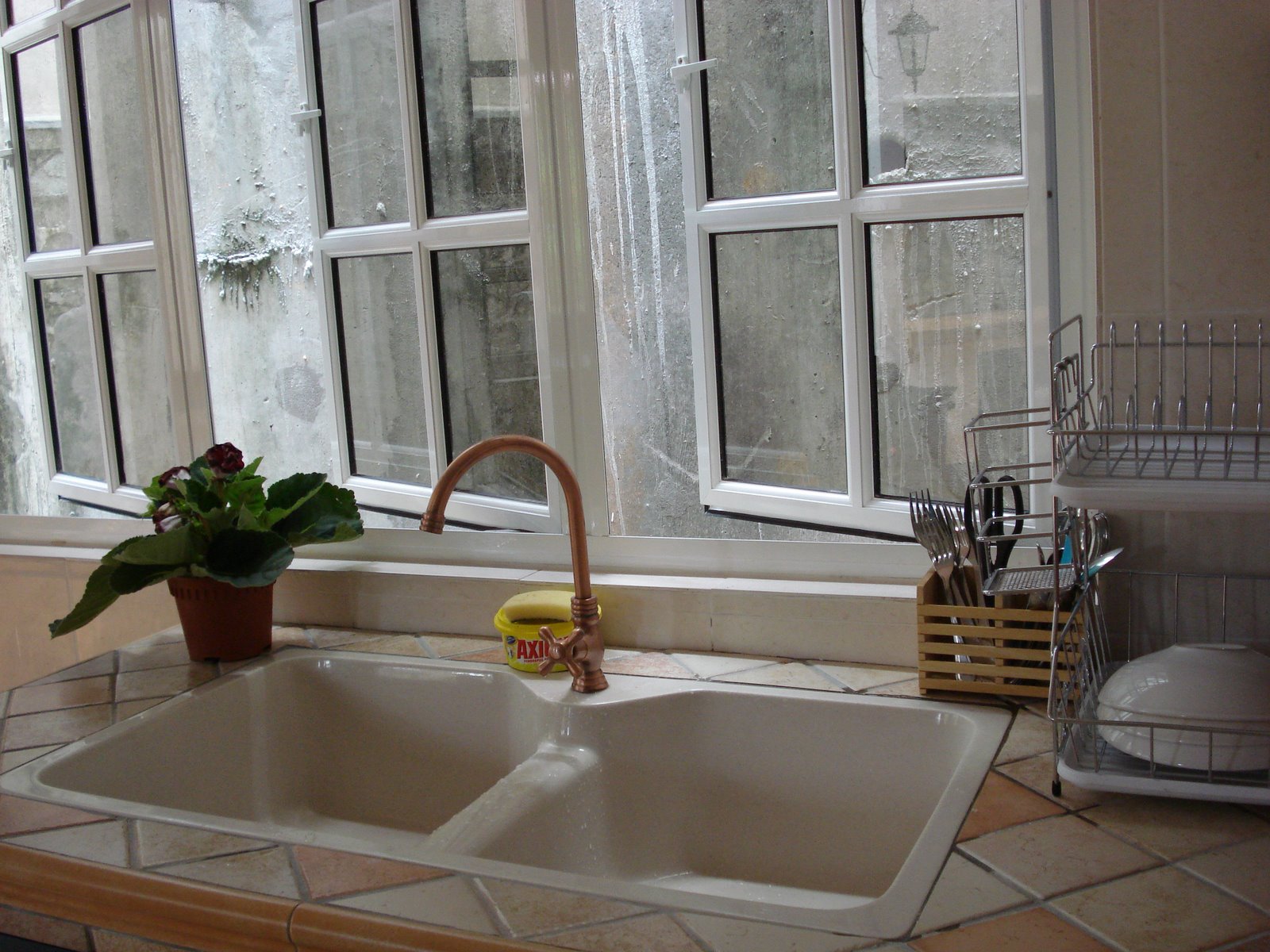 We Tell Sweet Stories Kitchen is more than sink deep!