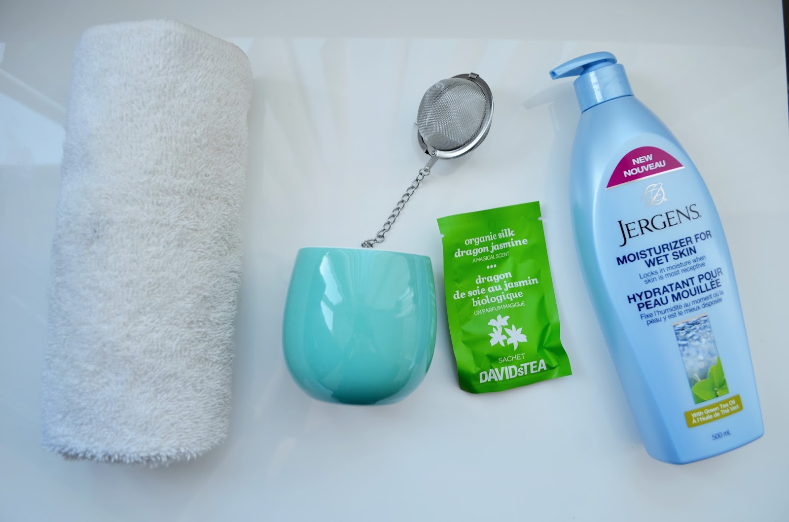 Vancouver Vogue Beauty Review Jergens InShower Moisturizer