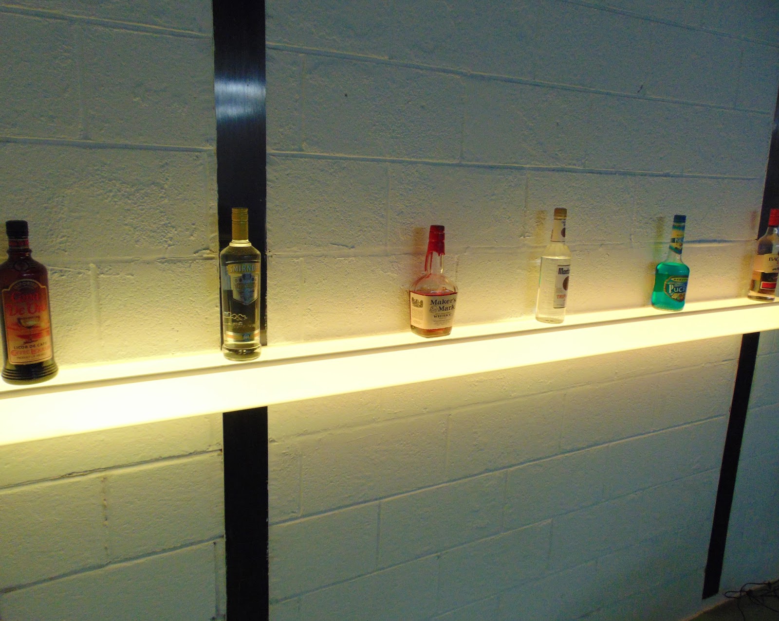 BarChefs Light Up Shelf Designs