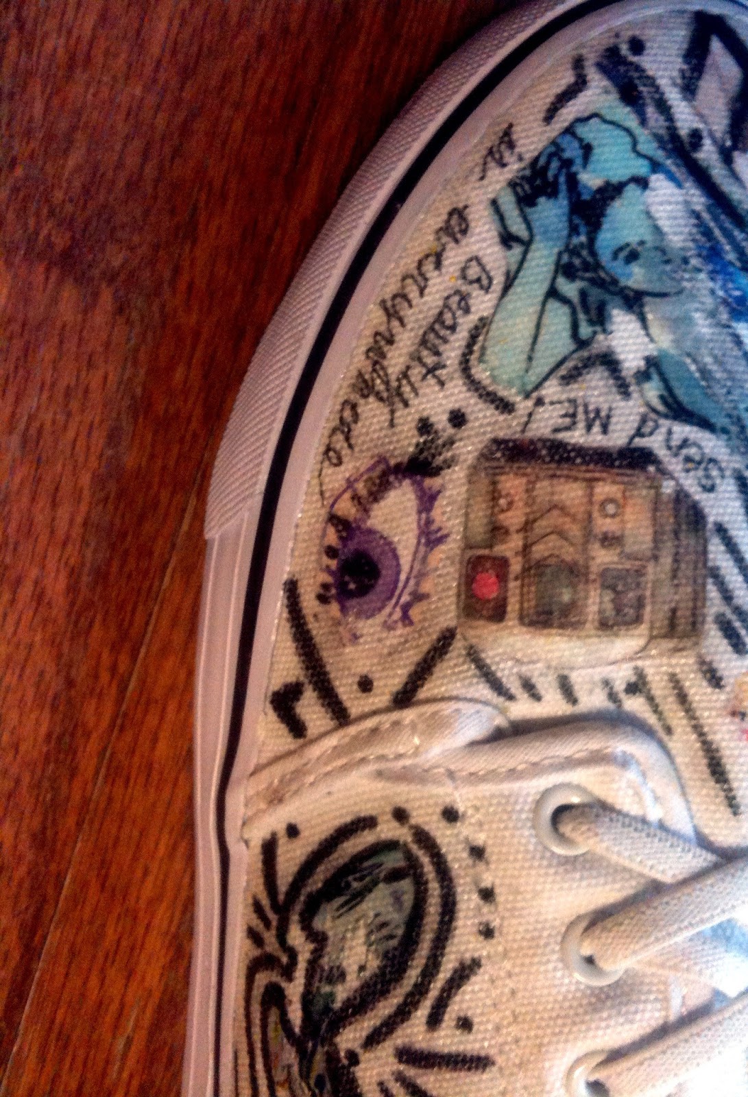 Circles Of Sunshine DiY Image Transfer Canvas Shoes