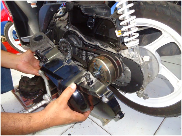 Membongkar dan servis cvt matik injeksi