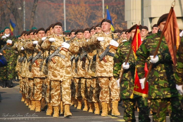 1 Decembrie 2011 - La multi ani Romania