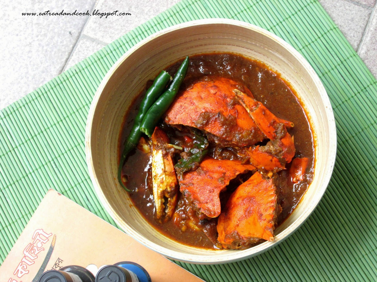 Eat Read & Cook Kakrar Jhal / Spicy Crab Curry / Bengali Style Crab Curry