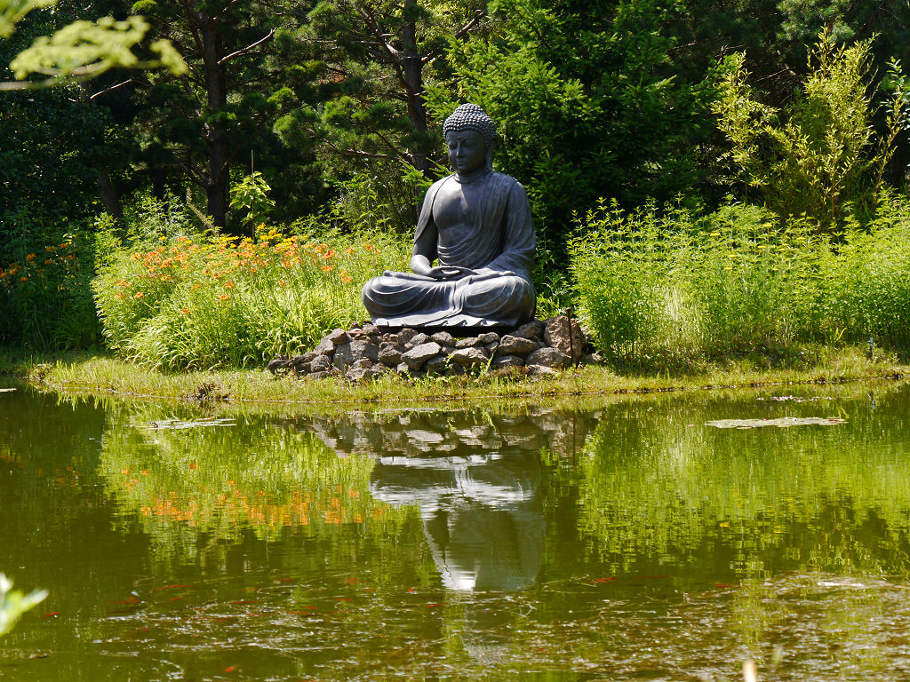 GartenImpressionen NEPALHIMALAYAPAVILLON IN WIESENT