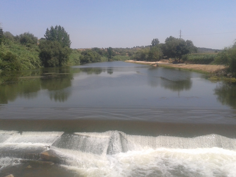 Praia Fluvial de Mora